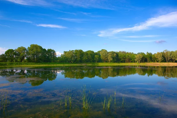 Uitzicht op het meer Pools — Stockfoto