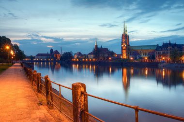 Katedral ada akşam wroclaw, Polonya