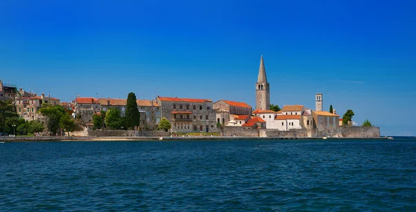 克罗地亚、 porec。城市的全景视图. — 图库照片