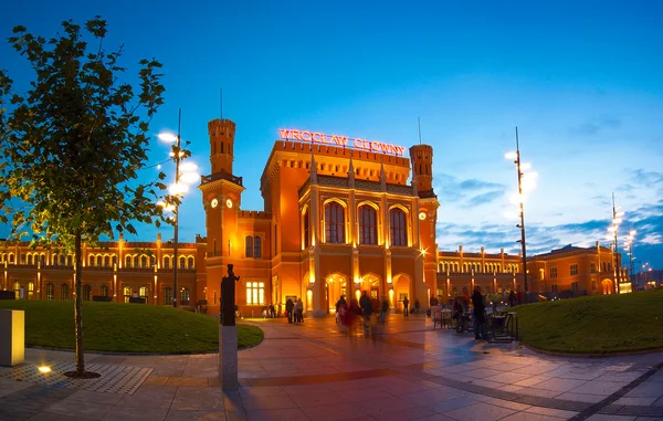 Wroclaw tarihi tren istasyonu