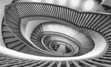 Görünüm spiral merdivenler