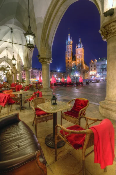 Cracovia Cloth Hall pe timp de noapte — Fotografie, imagine de stoc