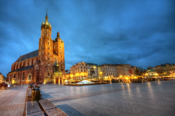 St. Mary Kilisesi Krakow 'da.