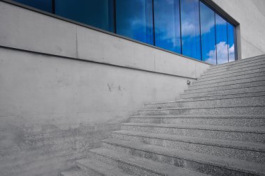 modern mimari beton merdivenler