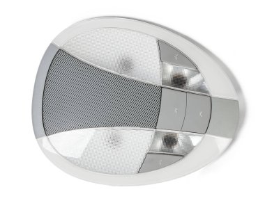 Arabanın beyaz izole edilmiş arka planındaki yedek parça, değiştirilmesi ve onarılması için tavandaki iç ışık. Yedek parça kataloğu.