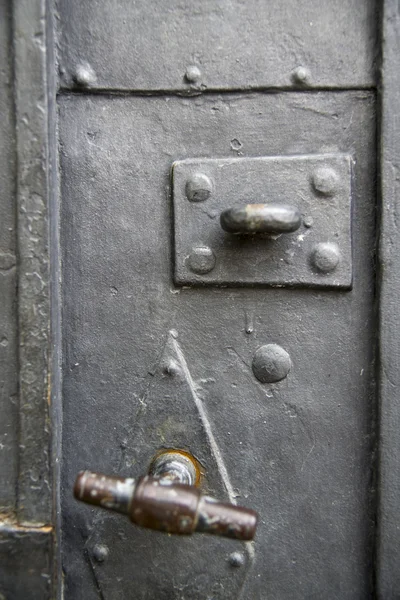 eski kapı