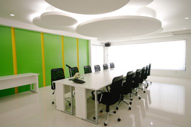 modern dekorasyon ile ofis toplantı odasında.