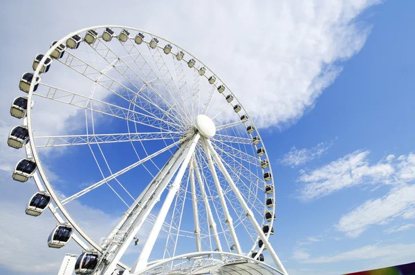 Yeux sur roue malaysia-ferris à kuala lumpur, malaysia — Photo