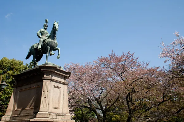 Statue de guerrier à cheval à Ueno, Tokyo — Photo