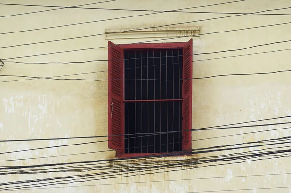 Asian Vintage window on cement wall — Stock Photo, Image