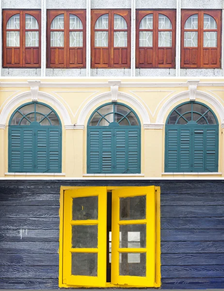 Blanda Asien vintage windows — Stockfoto