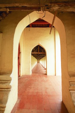 kapı kemer