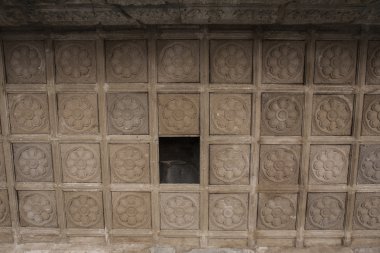 Çatıdaki delik detay WAT angkor