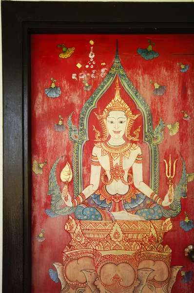 Tajlandia, opierając się na drzwi świątyni — Zdjęcie stockowe