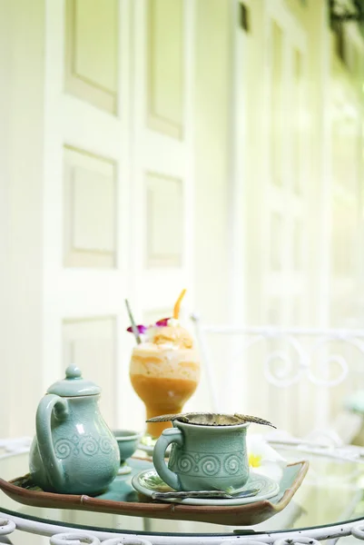 Vintage hot coffee set — Stock Photo, Image