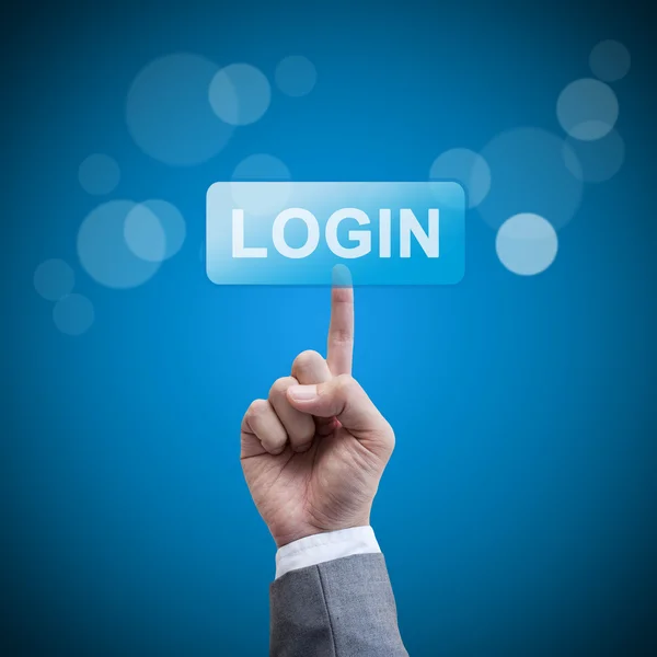 Log in. hand man op login-knop te drukken. — Stockfoto