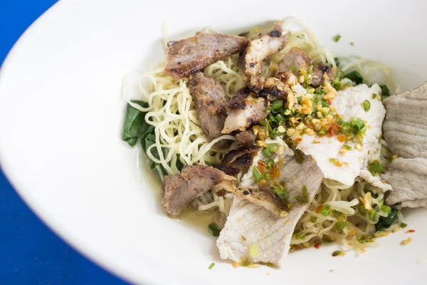 Asian pork noodles — Stock Photo, Image