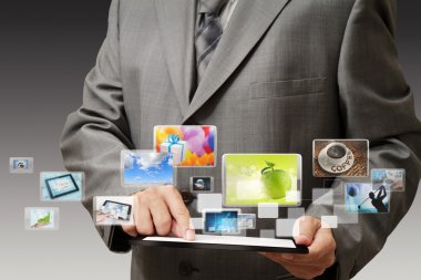iş el gösterir cep telefonu dokunmatik ekran ıma akarsu ile