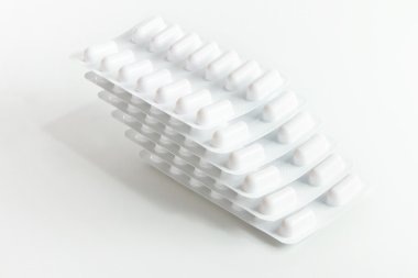 Blister yığın paketleri beyaz hap