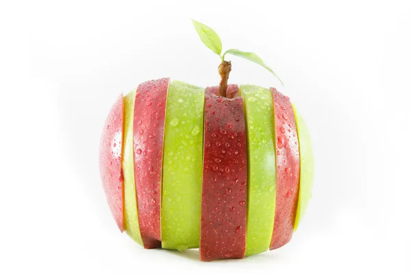 Různé barvy, nakrájené jablko — Stock fotografie