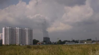 Buhar Santrali Tower, timelapse ve bulutlar