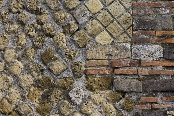 Wall of ruined pompeii building — Zdjęcie stockowe