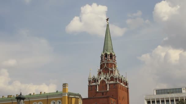 Torre Troitskaya di Mosca Cremlino, Timelapse — Video Stock