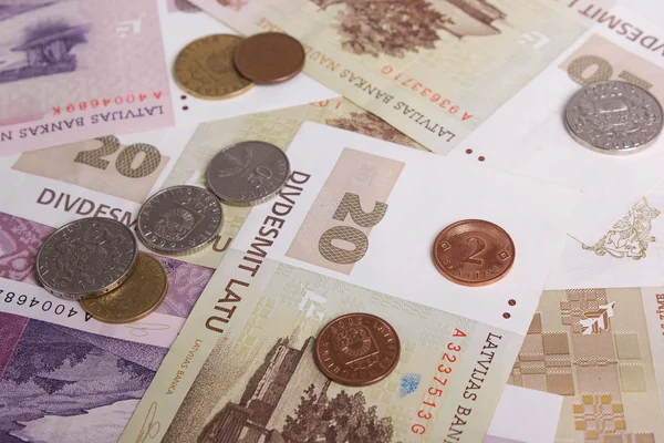 Papiergeld en munten van Letland — Stockfoto
