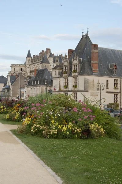 Aldeia e castelo de Amboise — Fotografia de Stock