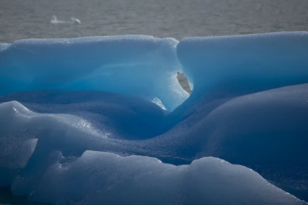 Name van een blauwe ijsberg op het argentino meer — Stockfoto