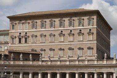 saint peter yere Roma'daki Papa daireler