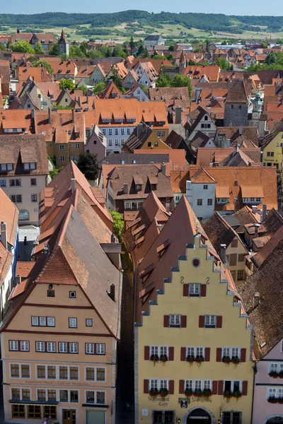 Utsikt över byn rothenburg ob der tauber — Stockfoto