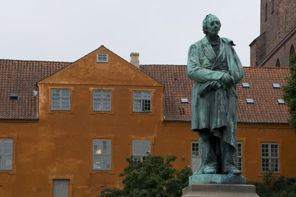 heykeli hans christian andersen odense