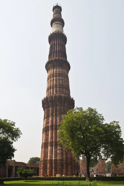 Qutub Minar em Delhi — Fotografia de Stock