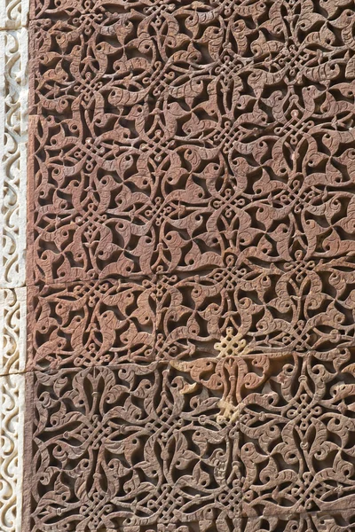 Dekoration på qutub minar i delhi — Stockfoto