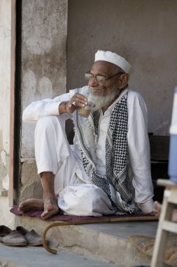 Hint dükkâncı rahatlatıcı