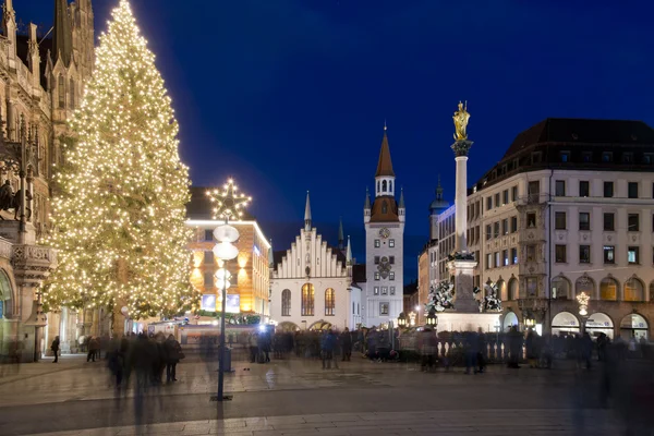 Стара ратуша Мюнхен вночі — стокове фото