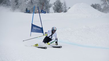 kayakçı büyük slalom testi