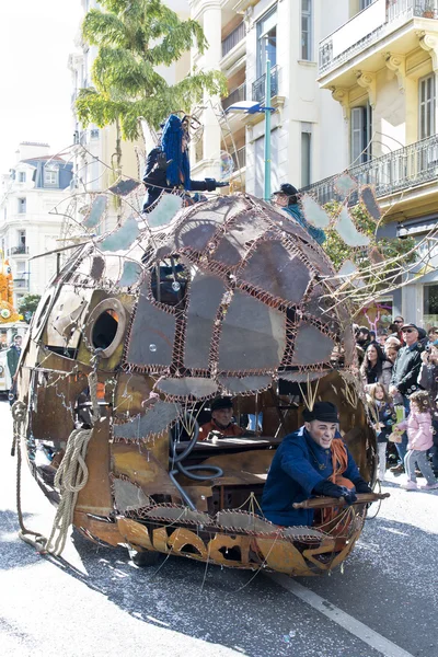 Geschmückter Festwagen — Stockfoto