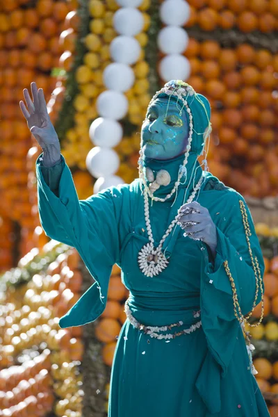Maskerare i citron festival paraden — Stockfoto