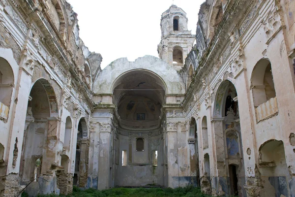 Ruinen der Kirche von bussana vecchia — Stockfoto