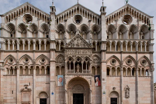 Die kathedrale von ferrara — Stockfoto