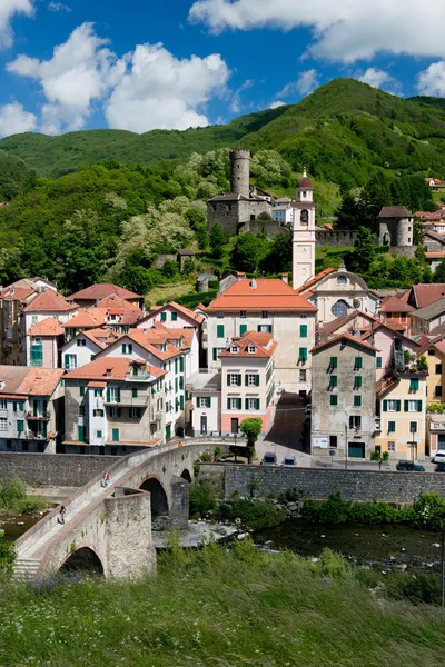 Byn campo ligure — Stockfoto