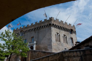 haut de cagnes Kalesi