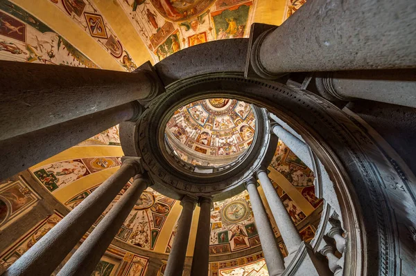Magnífica Escada Pedra Villa Farnese Uma Mansão Pentagonal Cidade Caprarola — Fotografia de Stock