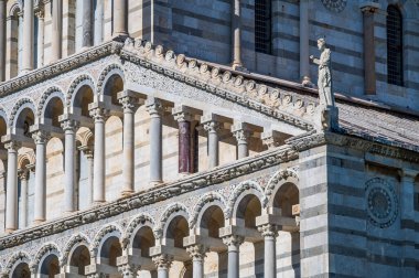 Dünyaca ünlü Piazza dei Miracoli, Pisa, Unesco Dünya Mirası Alanlarından biri.