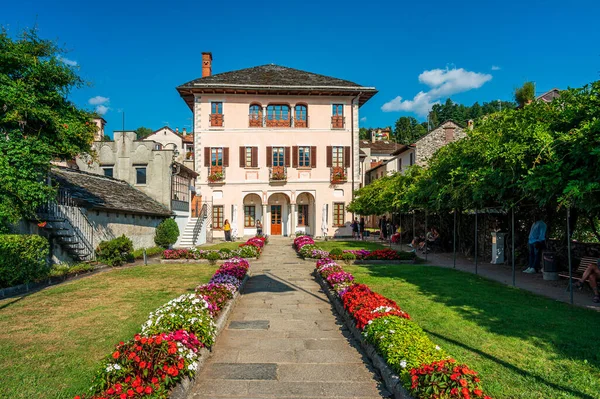 Antiguo Palacio Centro Orta San Giulio Lago Orta Norte Del —  Fotos de Stock