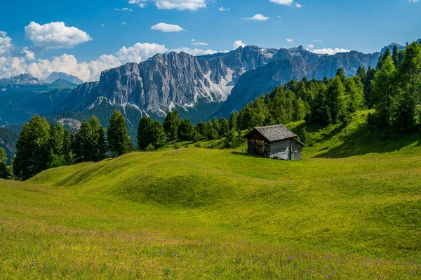 Cabana Montanha Perto Peitlerkofel Antermoia Val Badia Nas Dolomitas Patrimônio — Fotografia de Stock