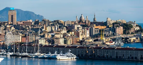 Blick Auf Den Hafen Von Genua Einer Der Wichtigsten Mittelmeer — Stockfoto