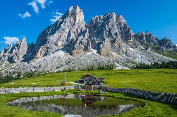 Vue Sur Peitlerkofel Sass Putia Une Montagne Des Dolomites Tyrol — Photo